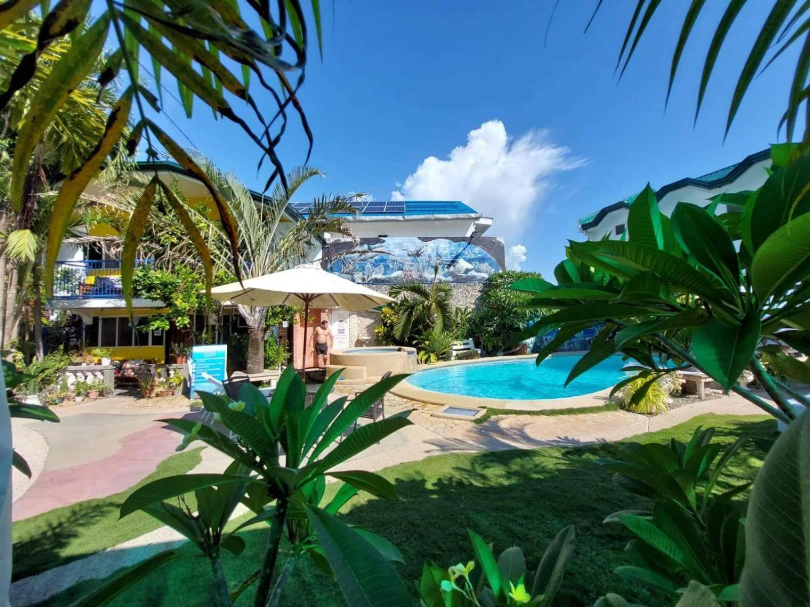 Love'S Beach & Dive Resort Moalboal Extérieur photo