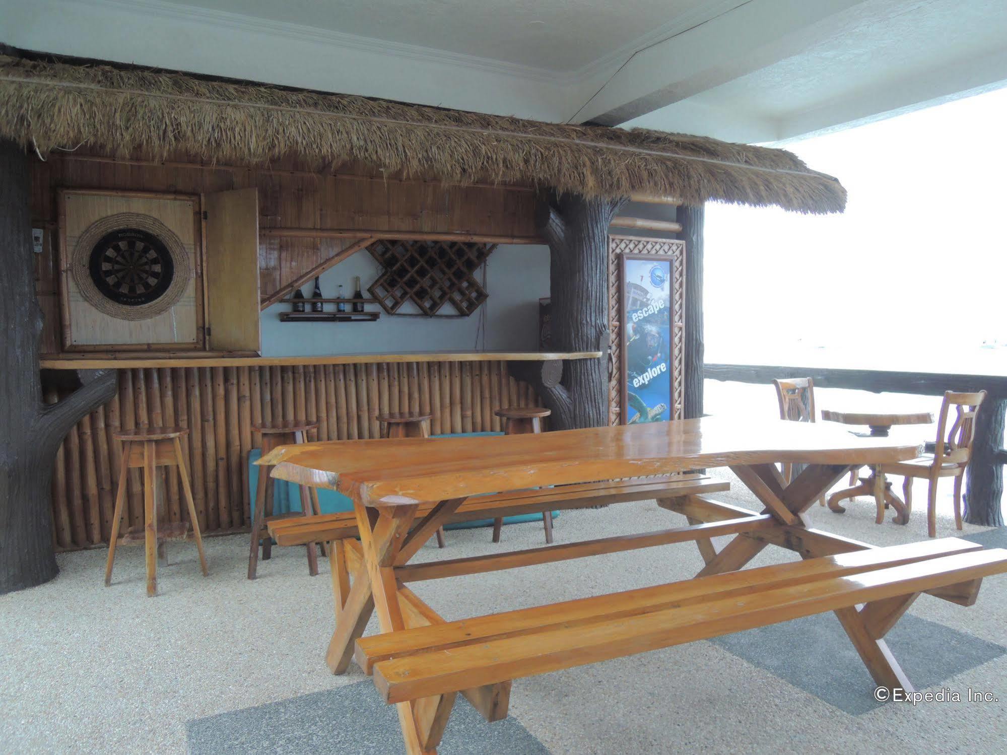 Love'S Beach & Dive Resort Moalboal Extérieur photo